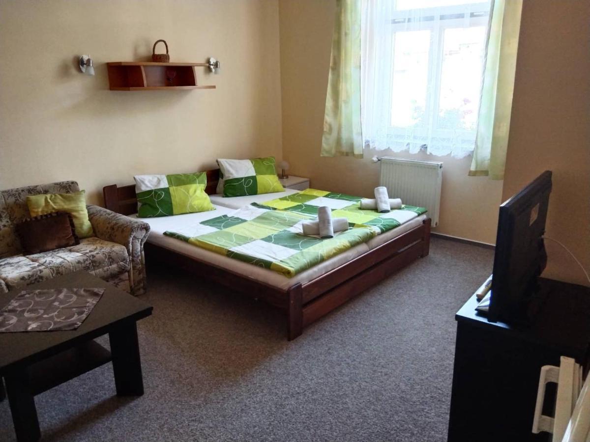 Hotel Jaro Mělník المظهر الخارجي الصورة
