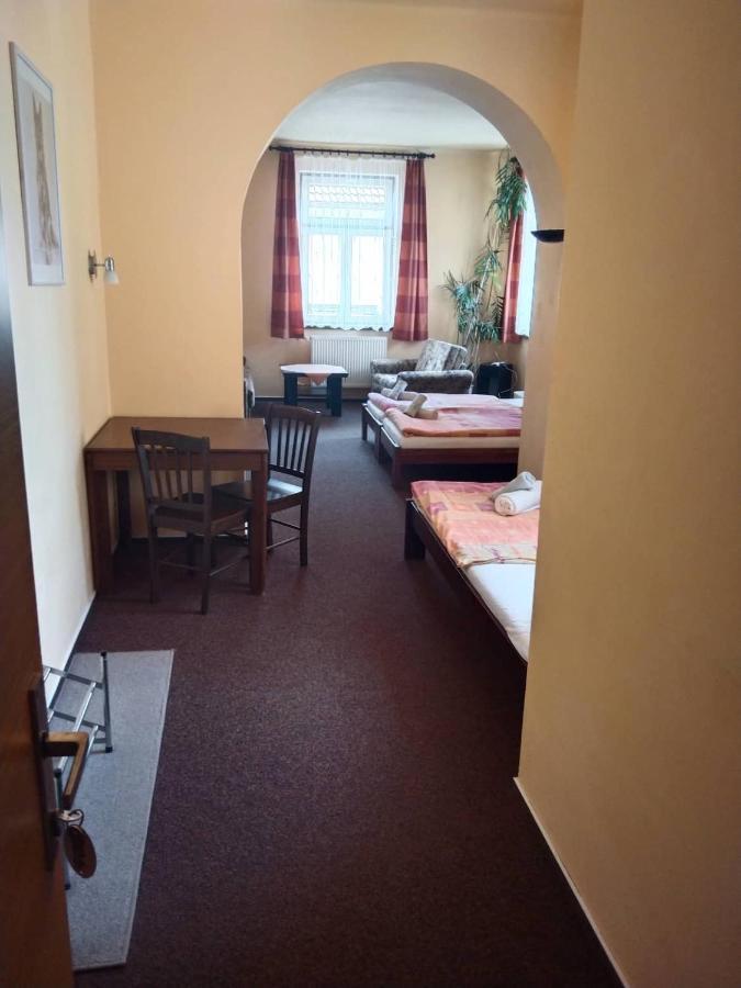 Hotel Jaro Mělník المظهر الخارجي الصورة